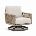 Sillón giratorio de madera con cuerda y cojines de poliéster beige